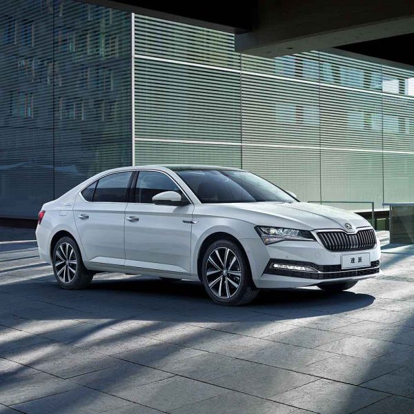 Skoda Superb 2025 TSI280 DSG Premium Edition gallery Profile Shot