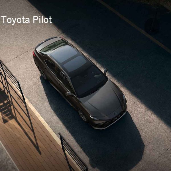Toyota New Camry 2024 2.0HGVP Luxury Edition High Angle Shot