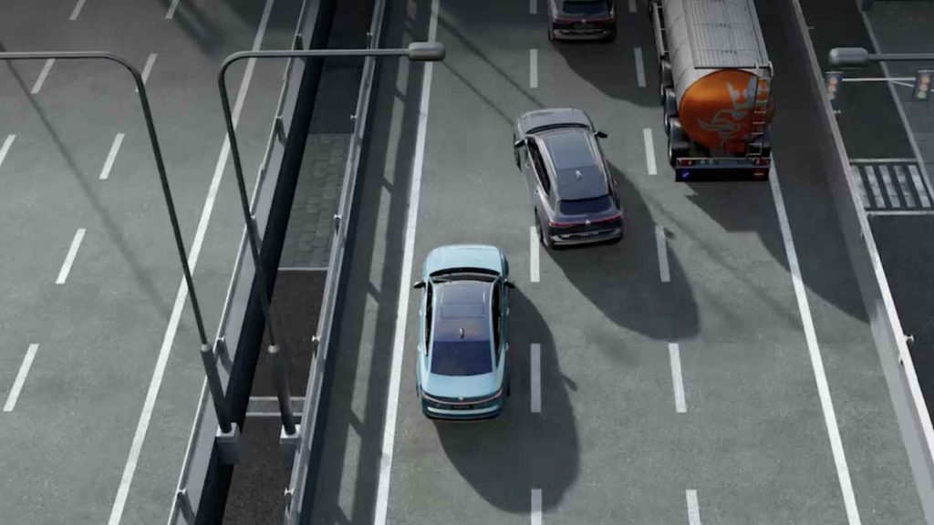 Volkswagen Passat Pro 2025 300TSI Longyao Edition Cut-in Response