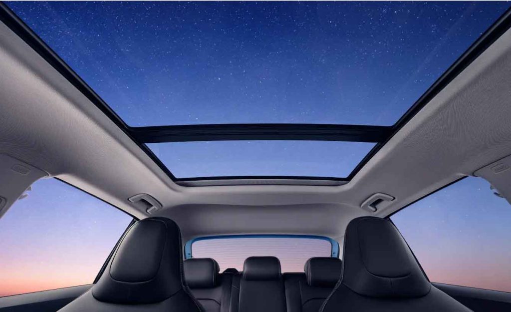 Volkswagen Tharu XR 2025 300TSI Rui Xiang Edition skylight