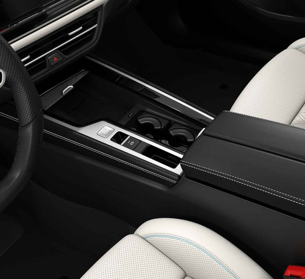 Volkswagen Magotan 2025 300TSI DSG Premium Edition storage space