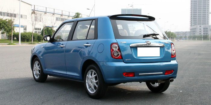 Lifan 320 Rear Three-Quarter