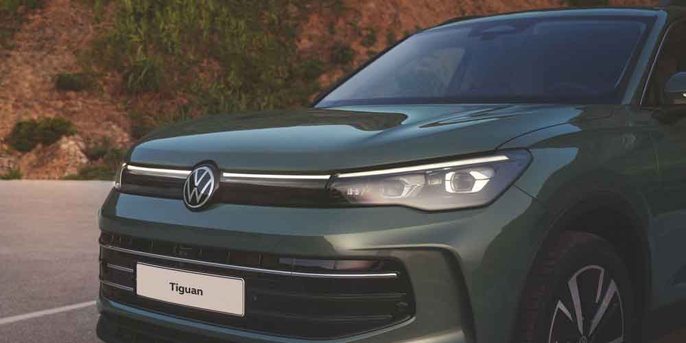 VW Tiguan 2024 Grille Close-up