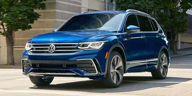 Volkswagen Tiguan 2024 Left Front Three-Quarter