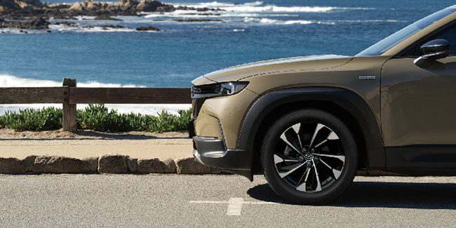 2025 Mazda CX-50 HEV aluminum alloy wheels