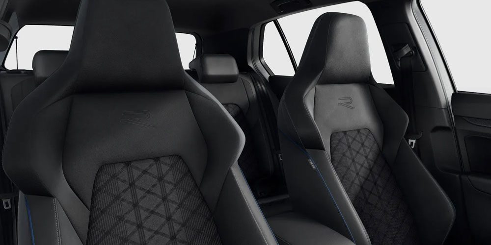 2025 Volkswagen Golf sports seats