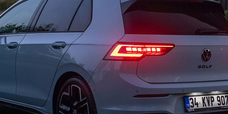 2025 Volkswagen Golf tail wing design