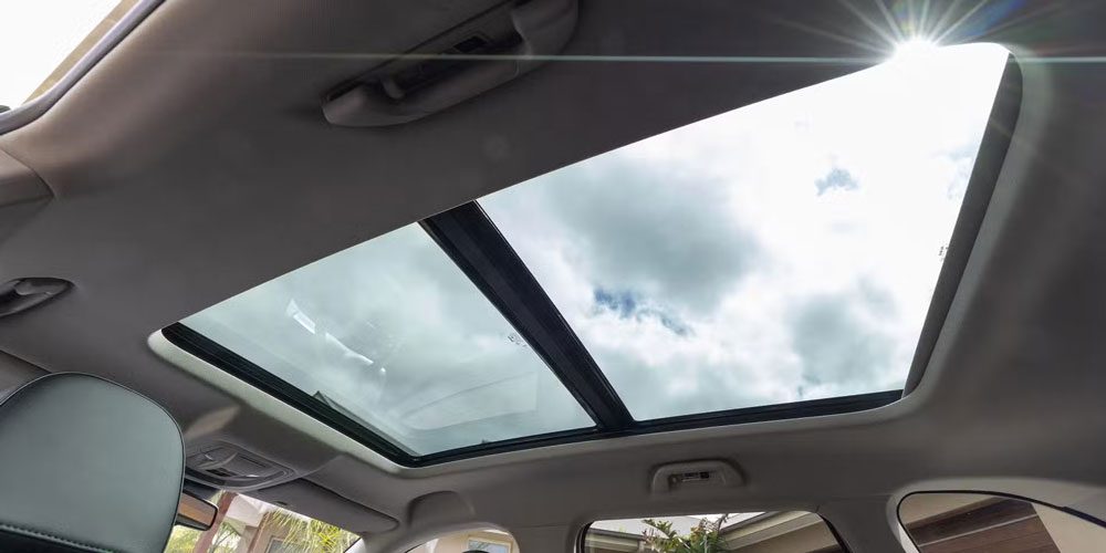 2026 GWM Haval H6 PHEV panoramic sunroof