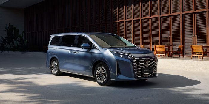 BYD M9