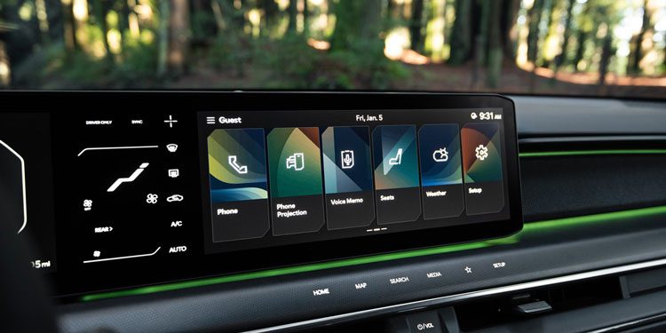 Kia EV9 12.3-inch central touchscreen