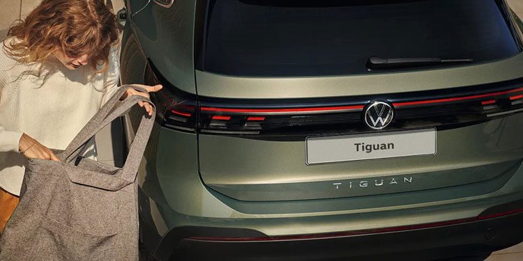 Volkswagen Tiguan rear