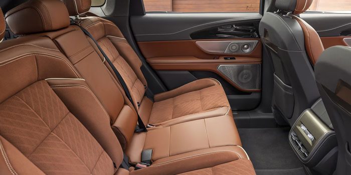 2025 Lincoln Nautilus rear passenger space