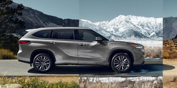 2025 Toyota Highlander Celestial Silver Metallic Side View
