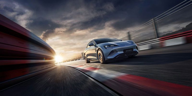 BYD Seal 2025 High-Speed ​​Driving