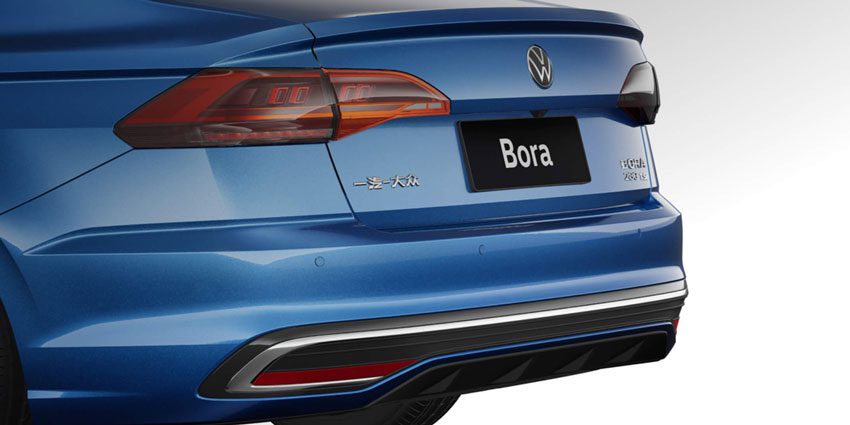 Volkswagen Bora parking space close-up