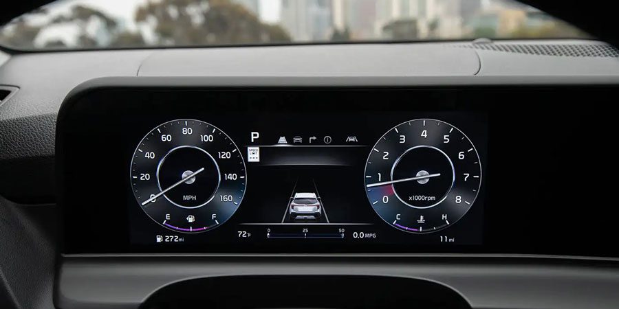 2025 Kia Seltos with 10.25” TFT Supervision cluster