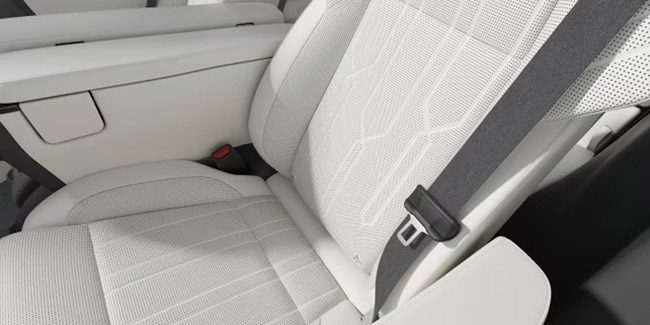 2025 Zeekr 009 Sofaro first-class airline seats