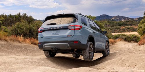 2026 Honda Pilot Rear Three-Quarter