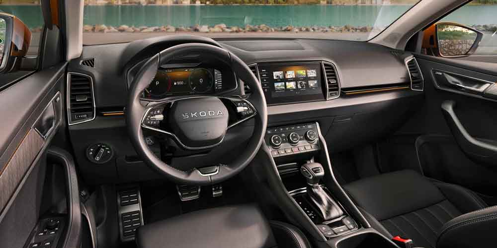 SKODA Karoq Driver’s Perspective