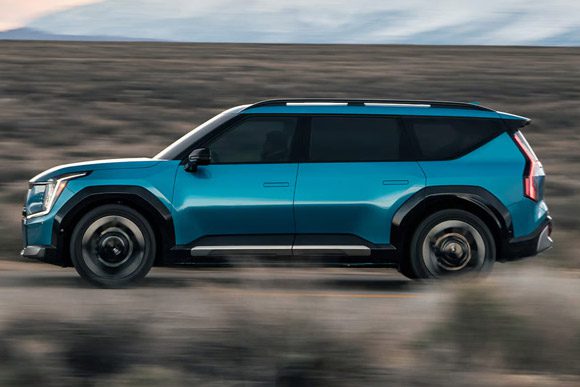 2026 Kia EV9 Profile Shot