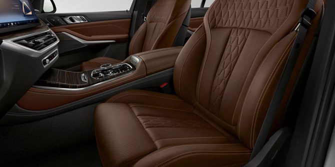BMW X5 front leather seats