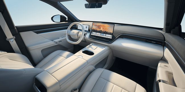 Dongfeng eπ008 Front View