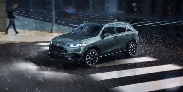 2026 Honda HR-V Front Three-Quarter