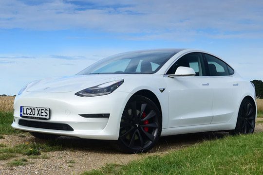 Used 2019 Tesla Model 3 Front Three-Quarter