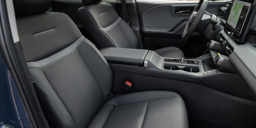 2026 Toyota RAV4 HEV Front Seat Space