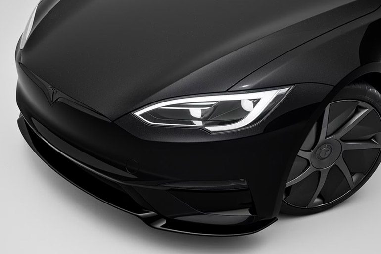 2026 Tesla Model S Adaptive Driving Headlights