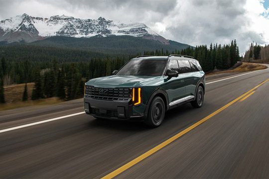 2027 Kia Telluride Hybrid in jade green
