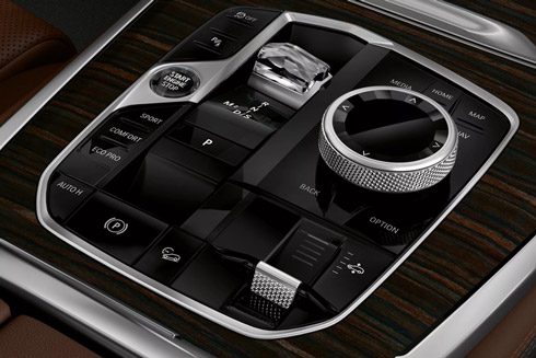 BMW X5 gear shift area