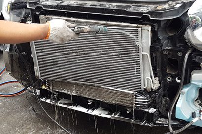 Cleaning car condensers