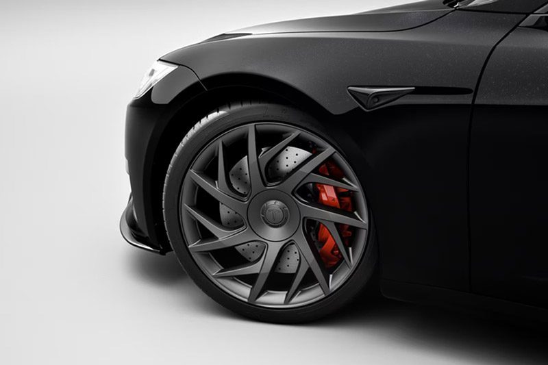 Close-up of the wheels on the 2026 Tesla Model S