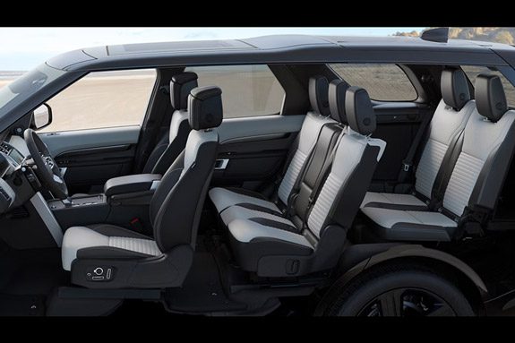 Seating layout of the 2026 Land Rover Discovery