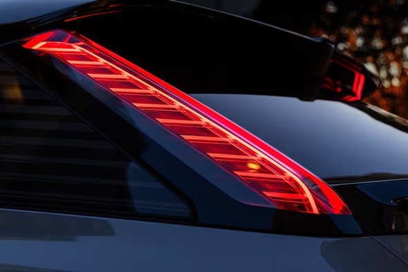 Three Quarters Rear View of the Taillight of a 2026 Cadillac OPTIQ