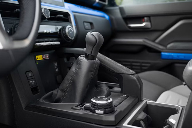 2026 Toyota Tacoma TRD Sport gearshift lever