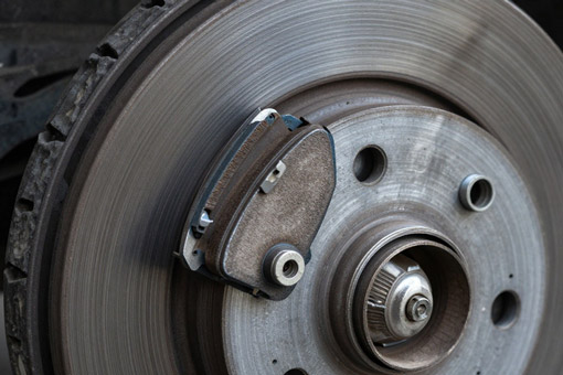 Car brake pads and brake discs