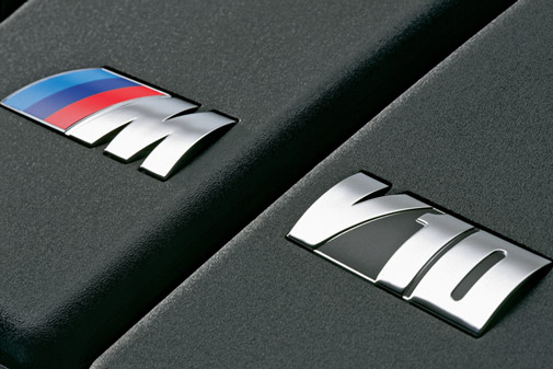 The emblem on the hood of the 2005 BMW M5 E60 V10 engine