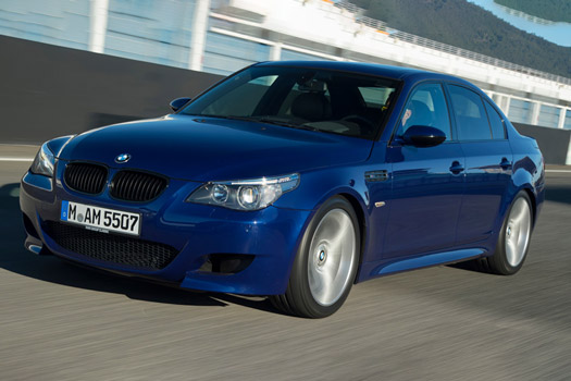 Three-quarter view of the front side of the 2005 BMW M5 E60