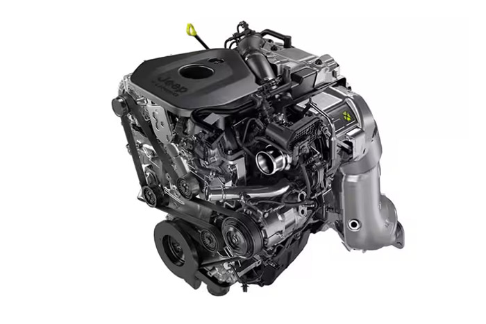 2026 Jeep Grand Cherokee 2.0-liter Hurricane 4 Turbo Engine