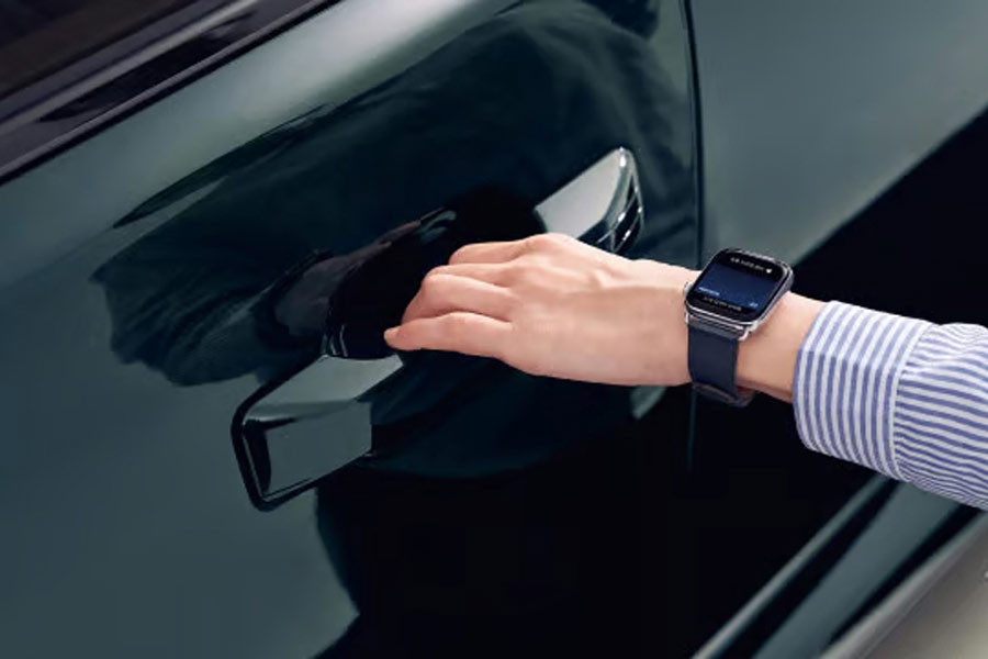 Close-up of the Digital Key 2 in the 2026 Hyundai Palisade Hybrid