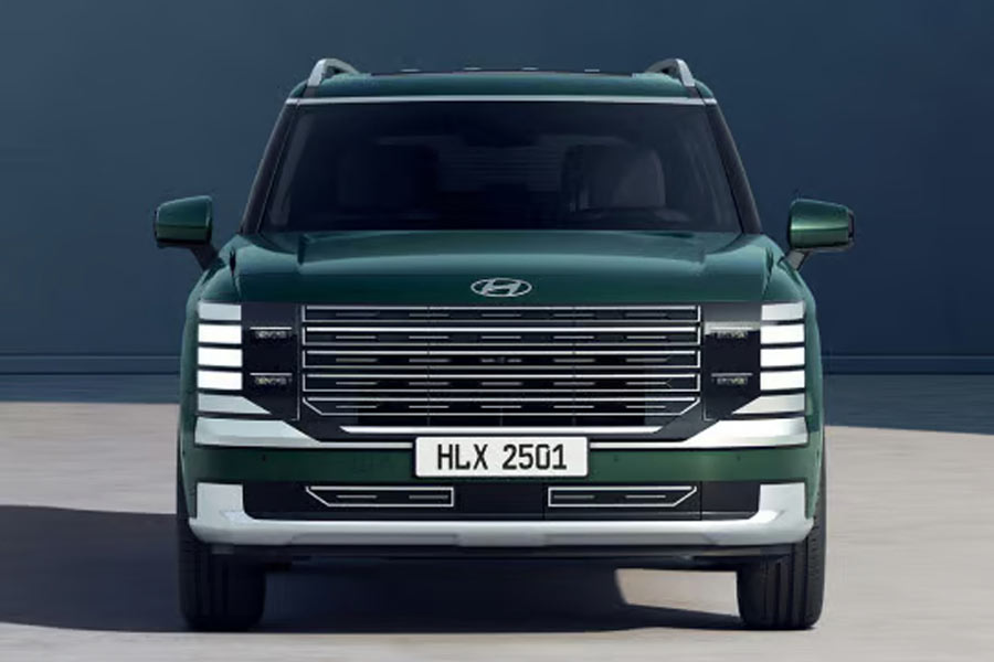 Front view of the 2026 Hyundai Palisade Hybrid