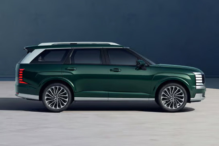Side view of the 2026 Hyundai Palisade Hybrid