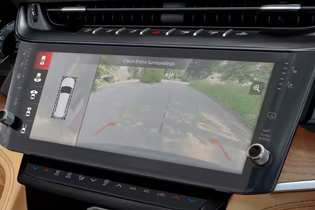 Surround view camera on the 2026 Jeep Grand Cherokee